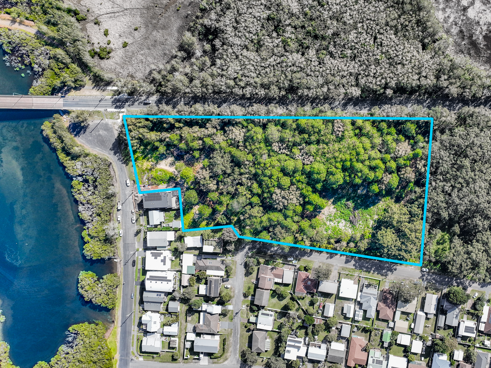Top down aerial of the Hawks Nest site with the boundary marked